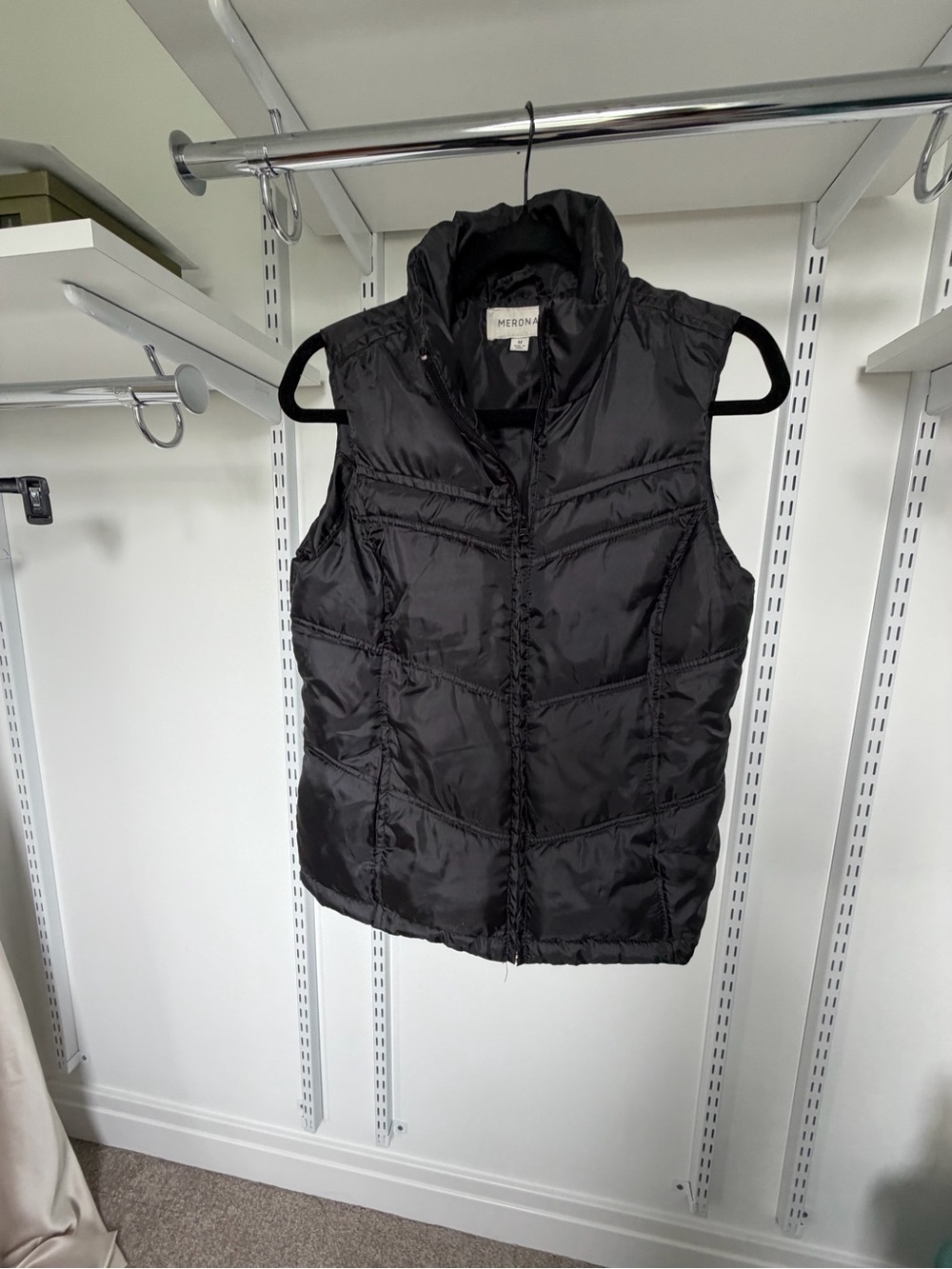 Merona Black Quilted Sleeveless Puffer Vest